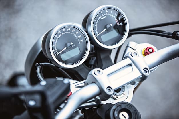 Steering wheel on a motorcycle